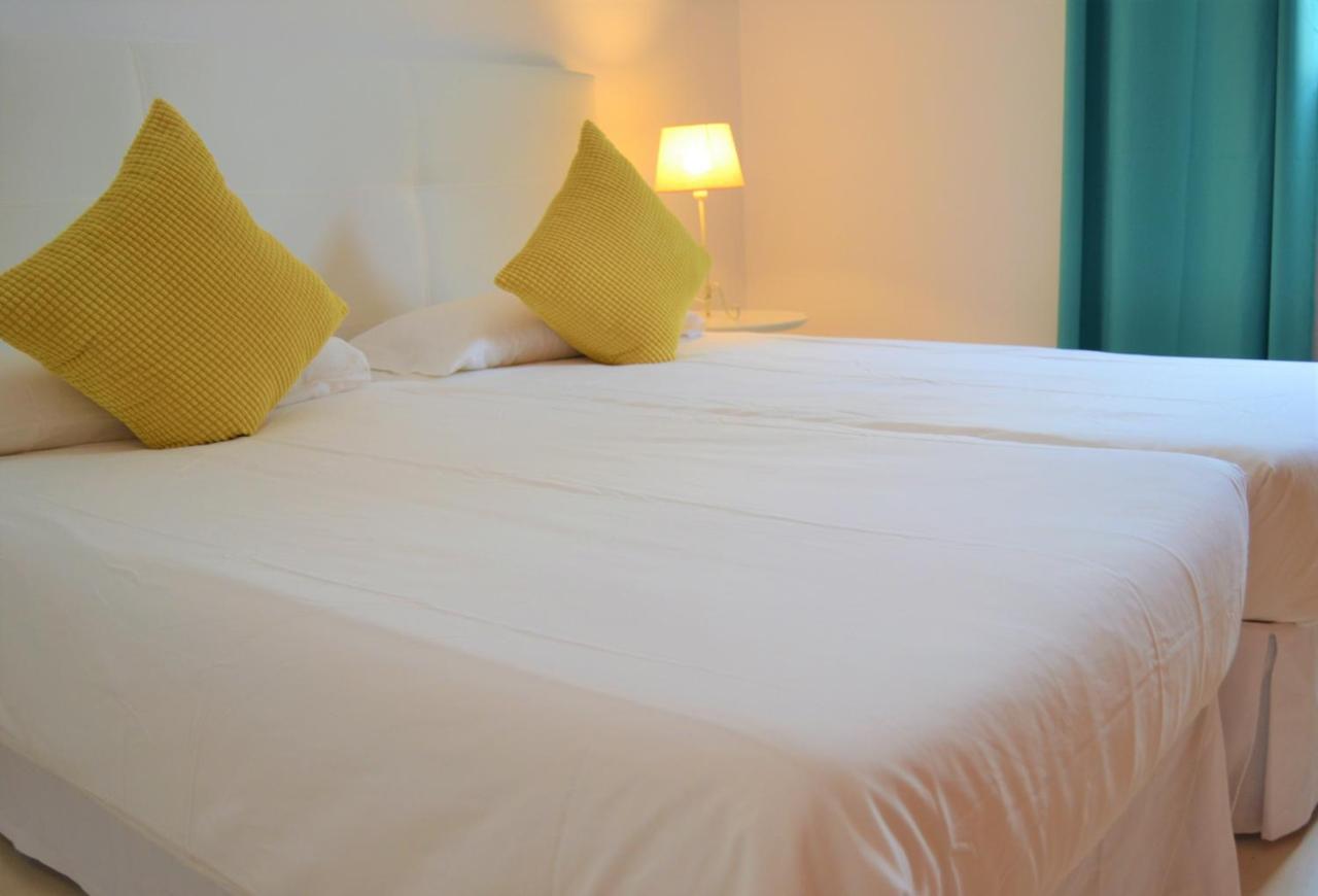 Grand Villa Famara Puerto Del Carmen Екстериор снимка